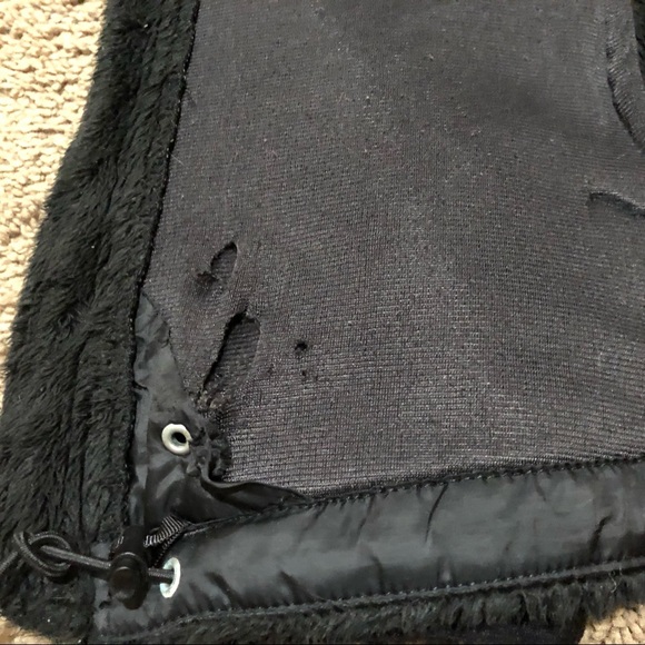 The North Face furry fleece black Jacket - Picture 6 of 7